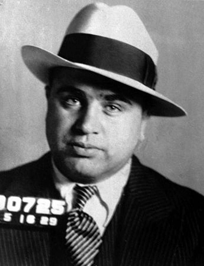 Al Capone 1930 (8).jpg