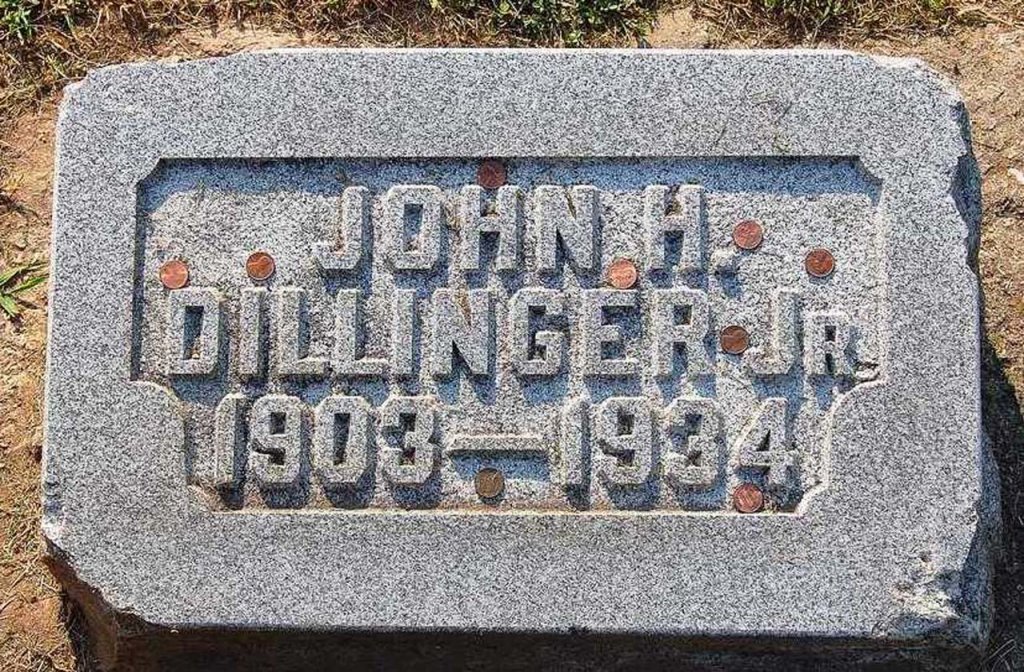 Dillinger (25).jpg