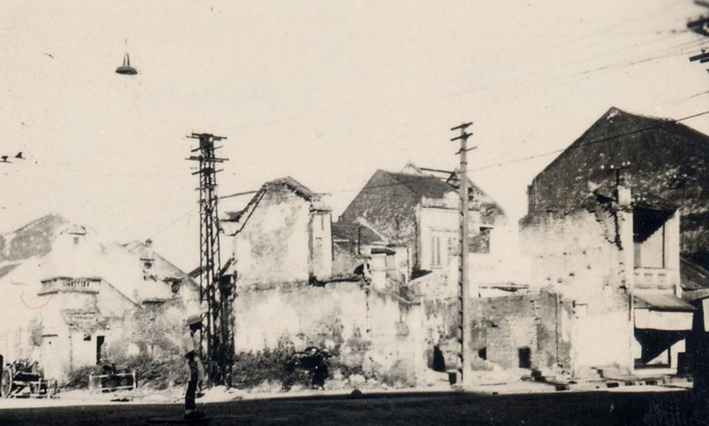 Việt Nam 1946_12_19 (4).jpg