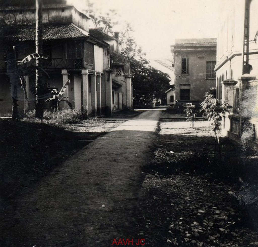Việt Nam 1946_12_19 (7).jpg