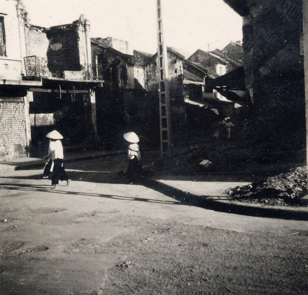Việt Nam 1946_12_19 (8).jpg