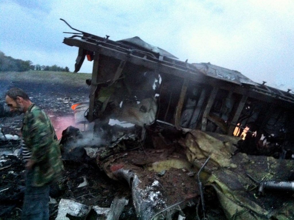 Malaysia_MH17 (15).jpg