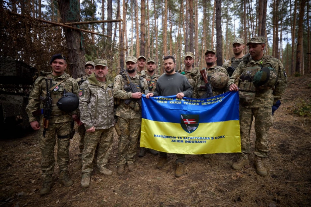 october-3-2023-shows-the-ukrainian-president-volodymyr-zelensky-c-posing-for-a-picture-with-se...png