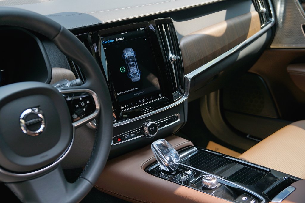 Volvo S90 Recharge Vn (12).JPG