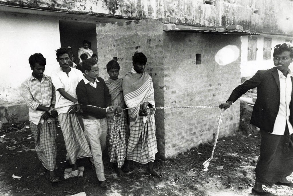 Bangladesh 1971_11_10 (4).jpg