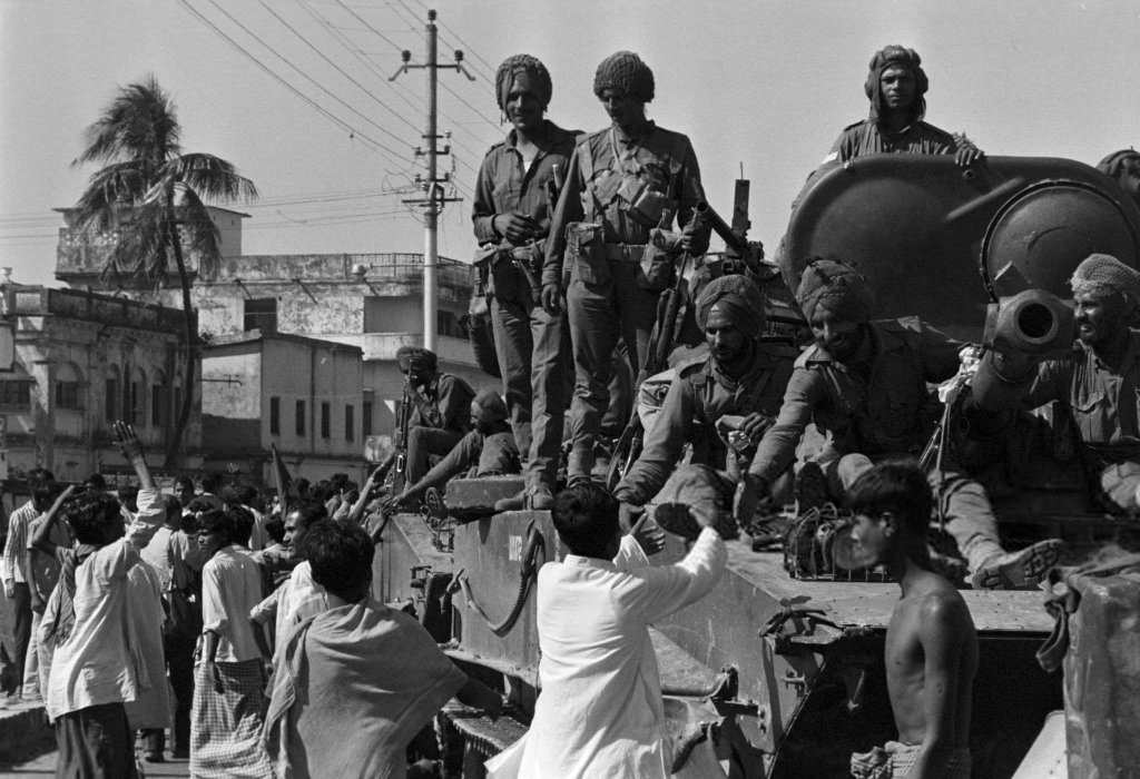 Bangladesh 1971_11_10 (10).jpg