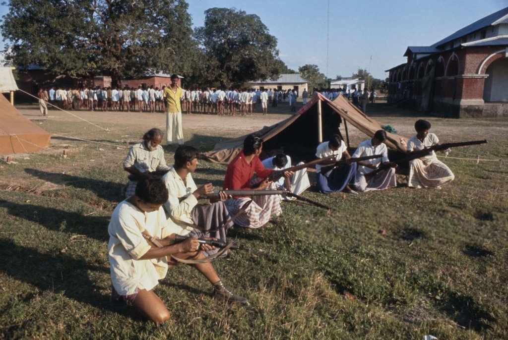 Bangladesh 1971_11_20 (2).jpg