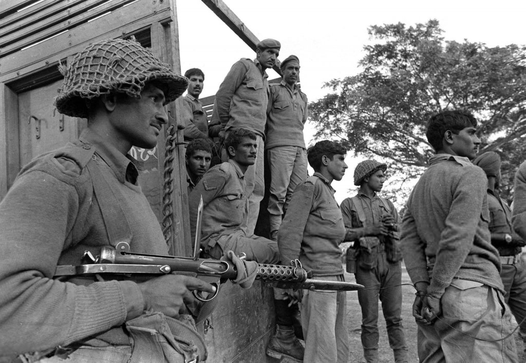 Bangladesh 1971_12_22 (1).jpg