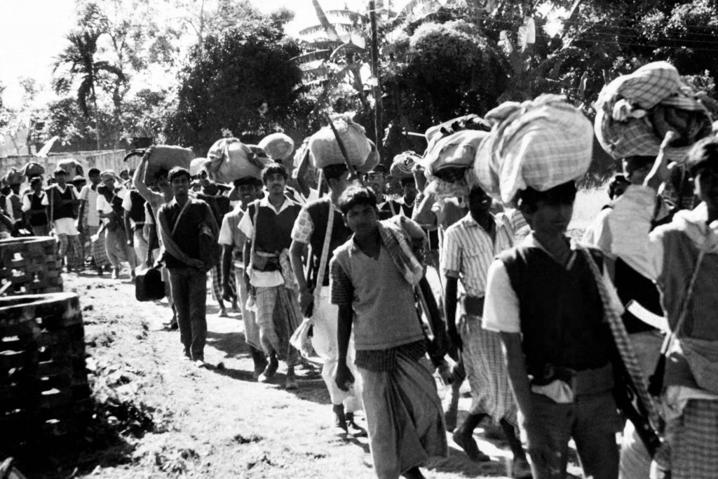 Bangladesh 1971_12_25 (1).jpg