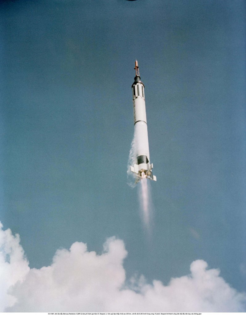 Space 1961_5_5 (9) Shepard.jpg