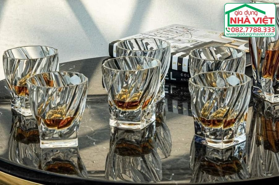 Bộ 6 cốc pha lê Bohemia Treasury Ponti Whisky 320ml9.jpg