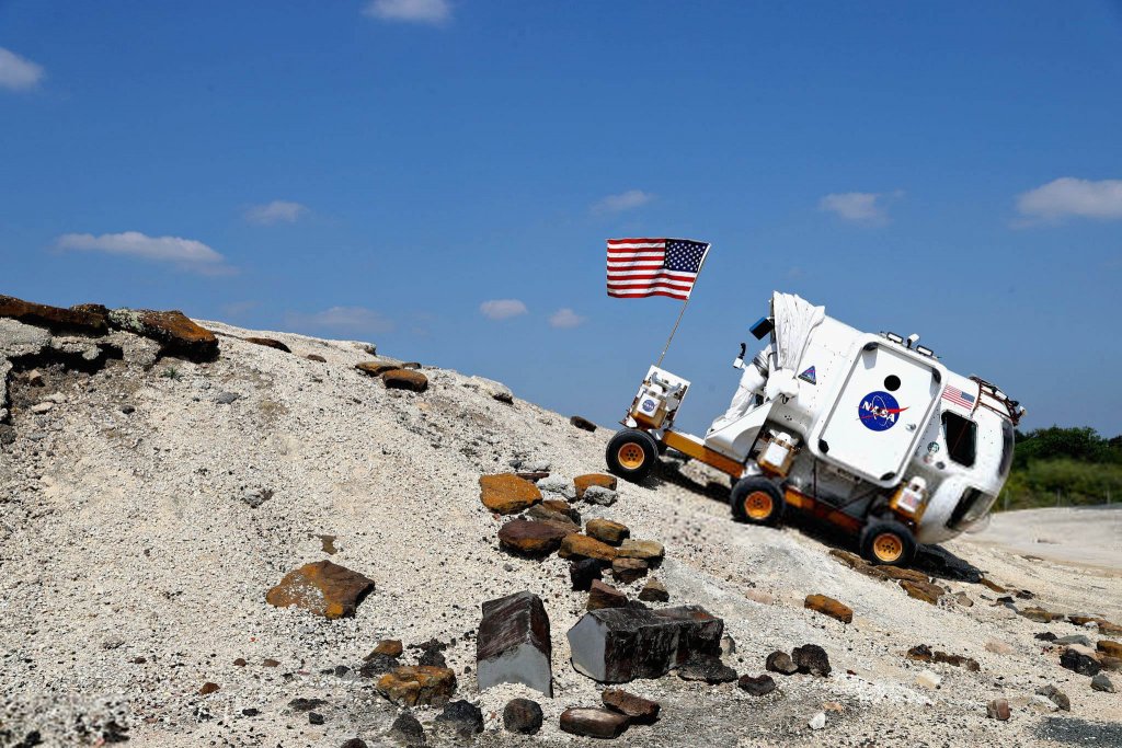 Lunar Rover (27).jpg