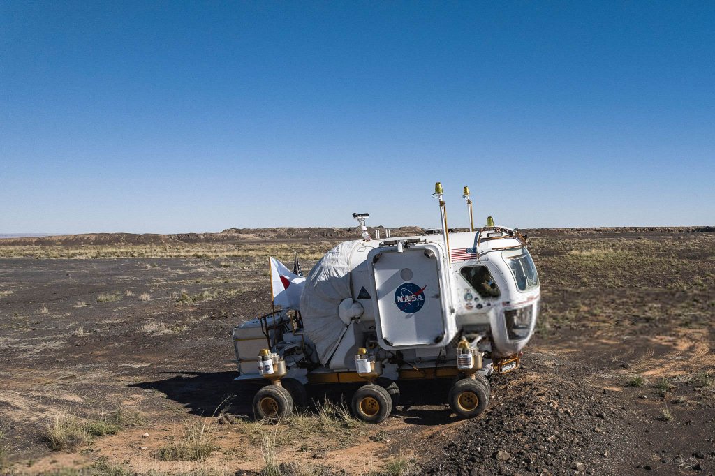 Lunar Rover (33).jpg