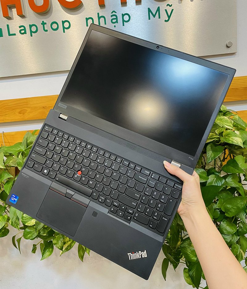 thinkpad p15s gen 2.jpg