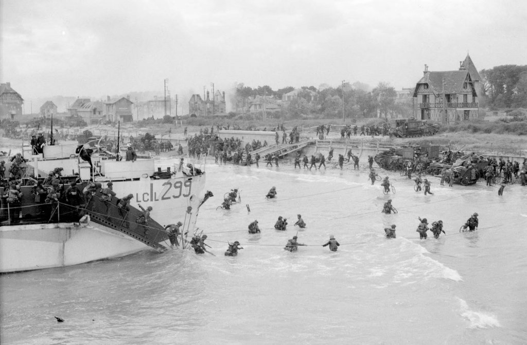 Normandy 1944_6_6 (75).jpg