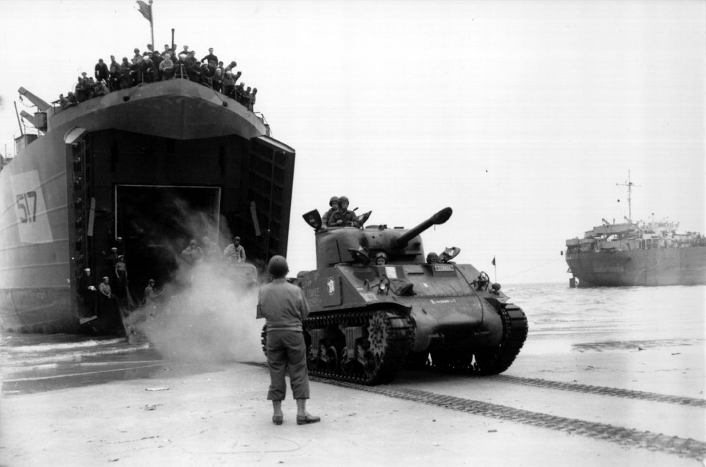 Normandy 1944_7_31 (4).jpg