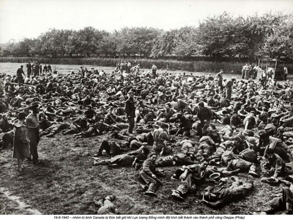 Pháp 1942_8_19 (38) Raid Diepper.jpg