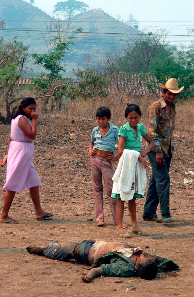 El Salvador 1983_1_1 (1).jpg