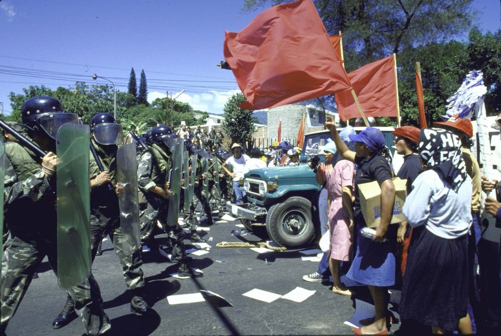 El Salvador 2004_1_7 (1).jpg