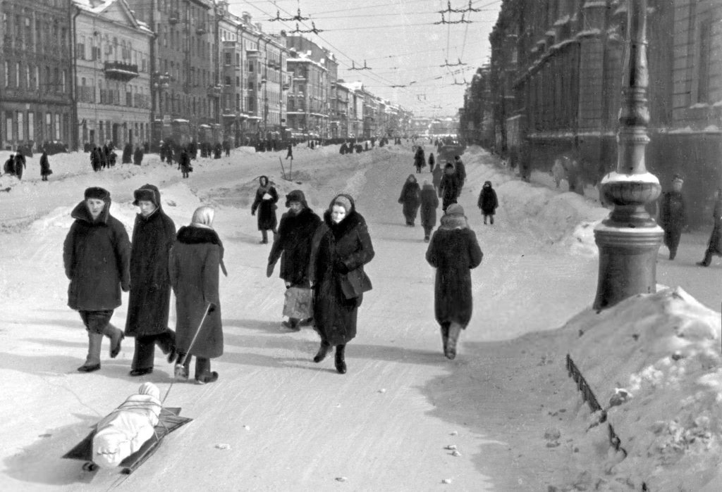 Leningrad 1942_2 (2).jpg