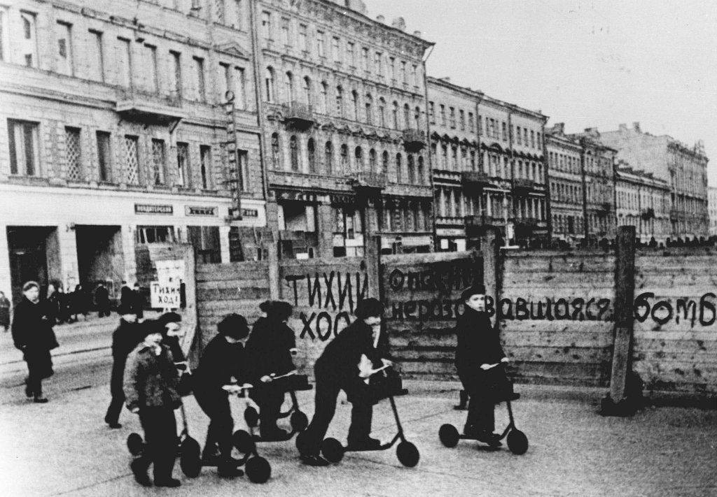 Leningrad 1942_3 (5).jpg