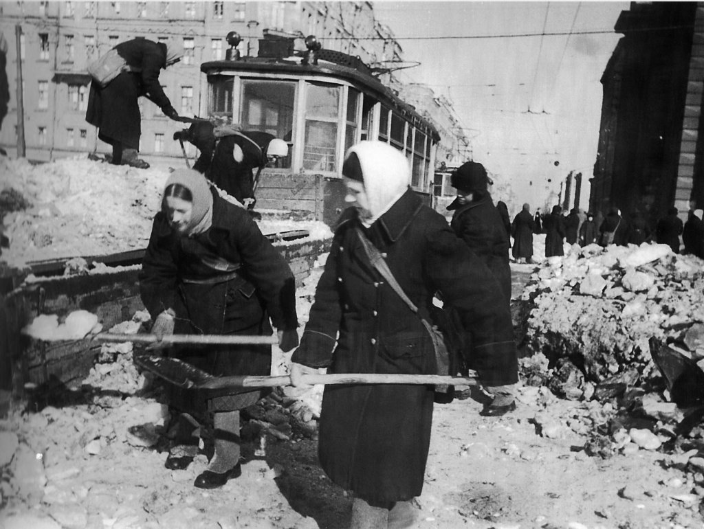 Leningrad 1942_3_11 (2).jpg