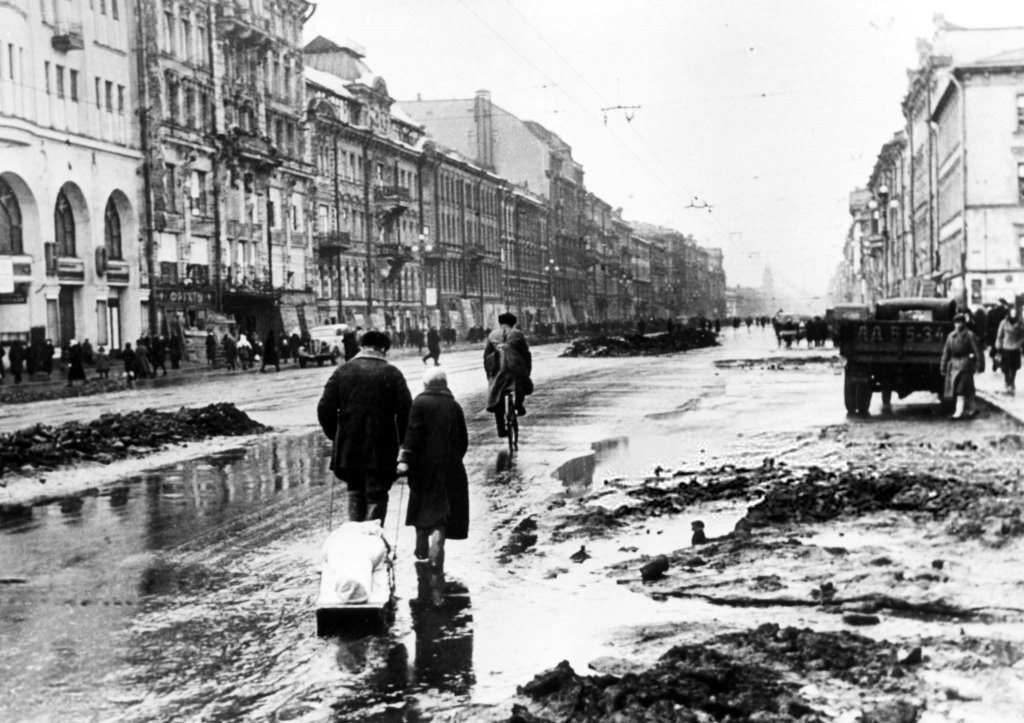 Leningrad 1942_4_1 (3).jpg