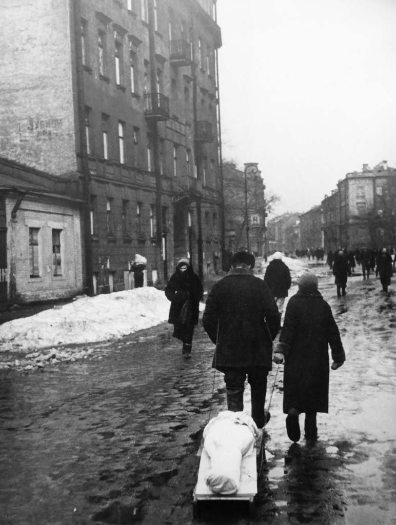 Leningrad 1942_4_1 (5).jpg