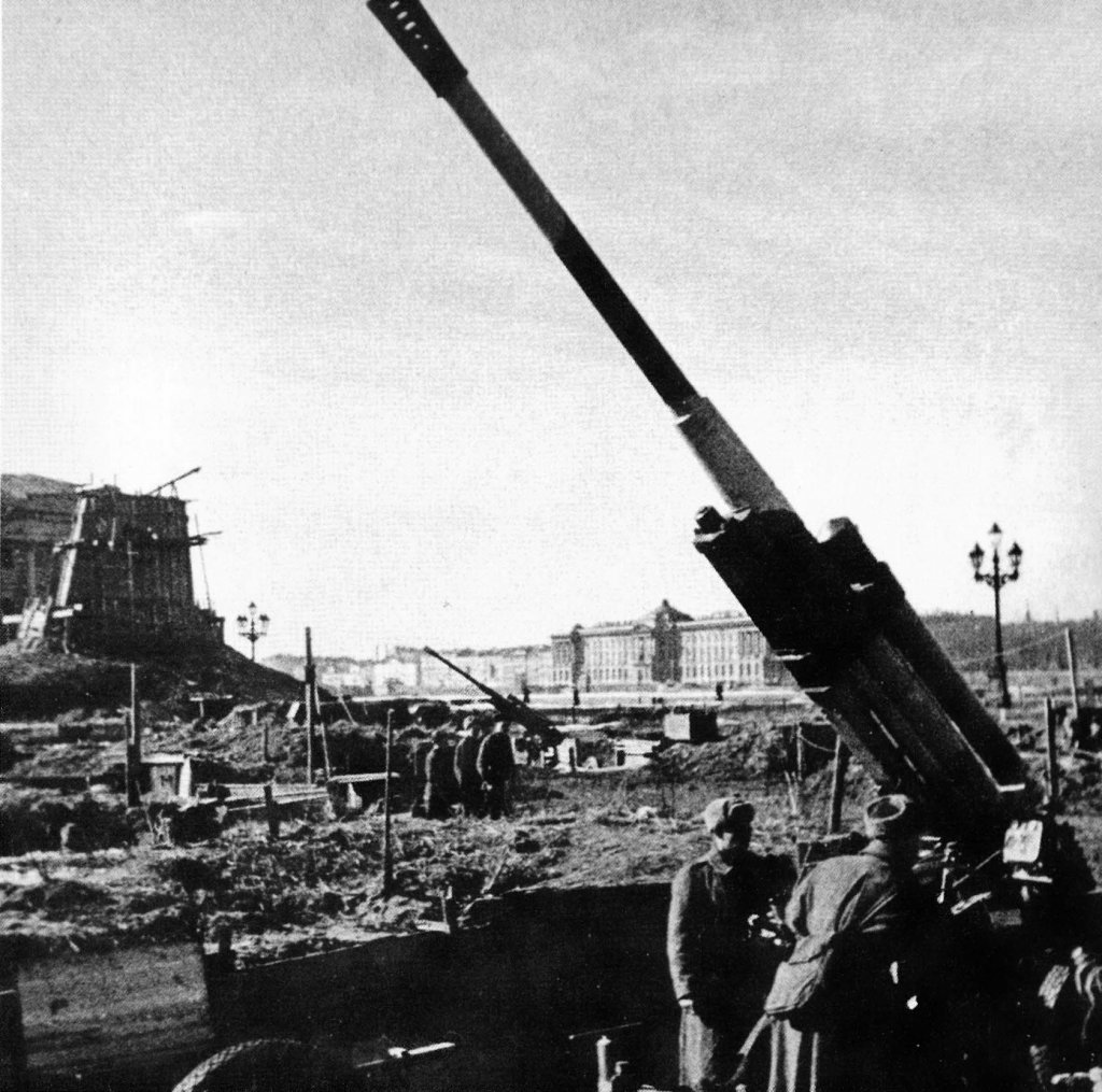 Leningrad 1943_4 (1).jpg