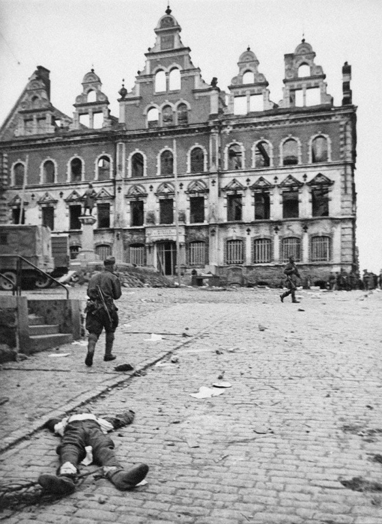 Leningrad 1944_6_20 (2).jpg