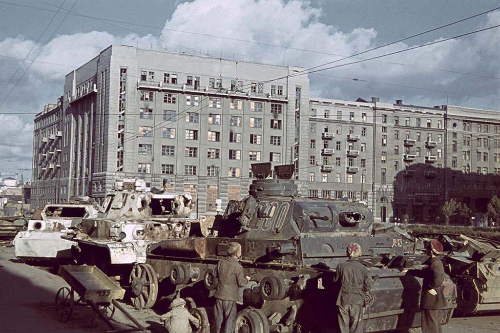 Kharkov 1942_6 (25).jpg