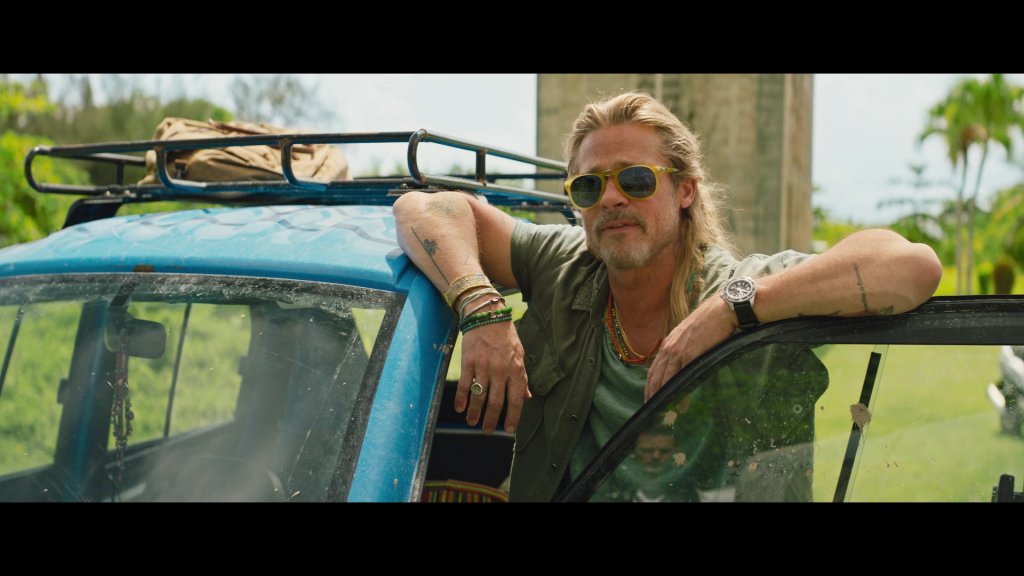 Persol-Sunglasses-Worn-by-Brad-Pitt-as-Jack-Trainer-in-The-Lost-City-2022-Movie-4.jpg