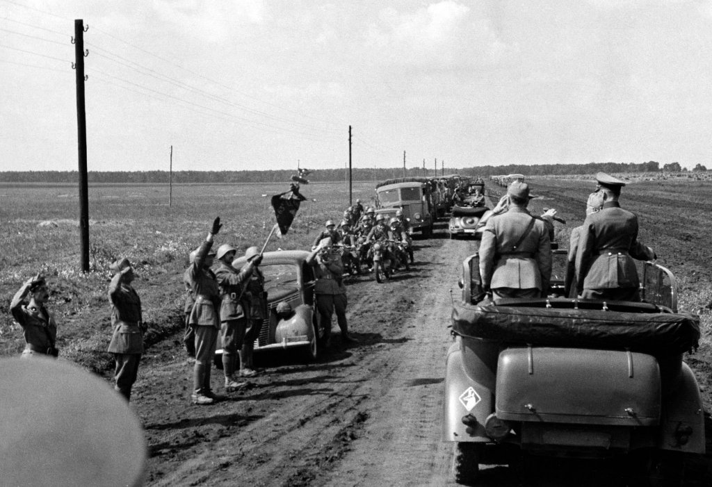 Ukraina 1941_8_25 (10).jpg