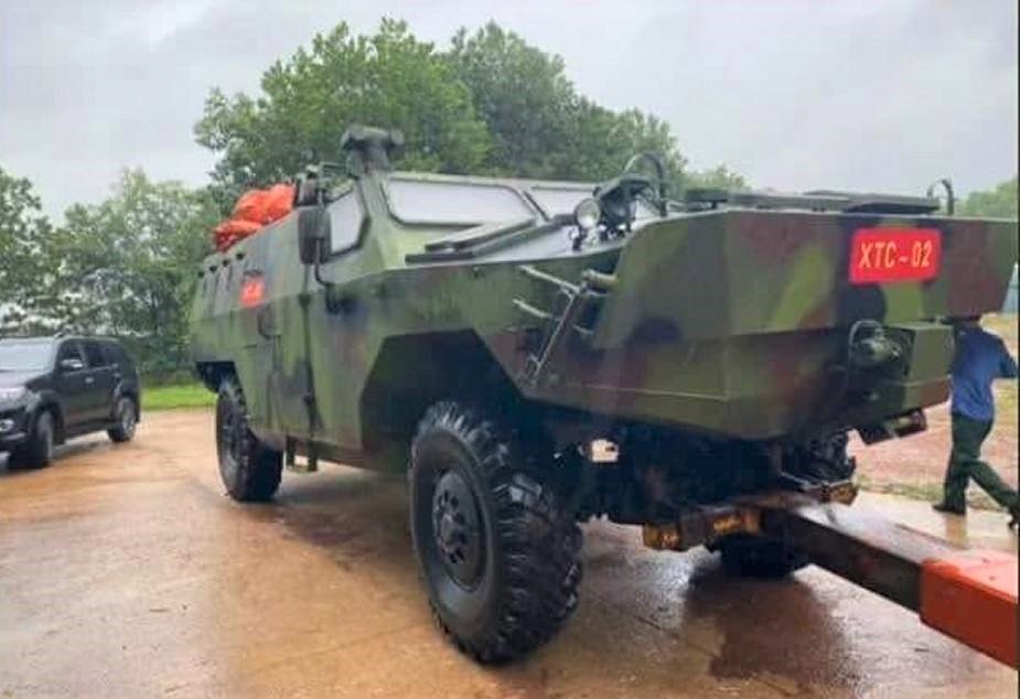 Vietnam_army_unveils_new_indigenous_XTC-02_amphibious_4x4_APC.jpg