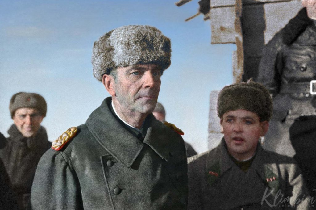 Stalingrad 1943_2_1 (1_9) Paulus.jpg