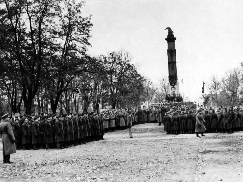 Poltava 1944_11_7 (4).jpg