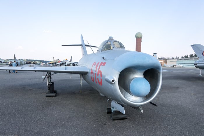 Mig 17pf5.jpg