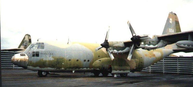 03 - C 130 và 13 sao.jpg