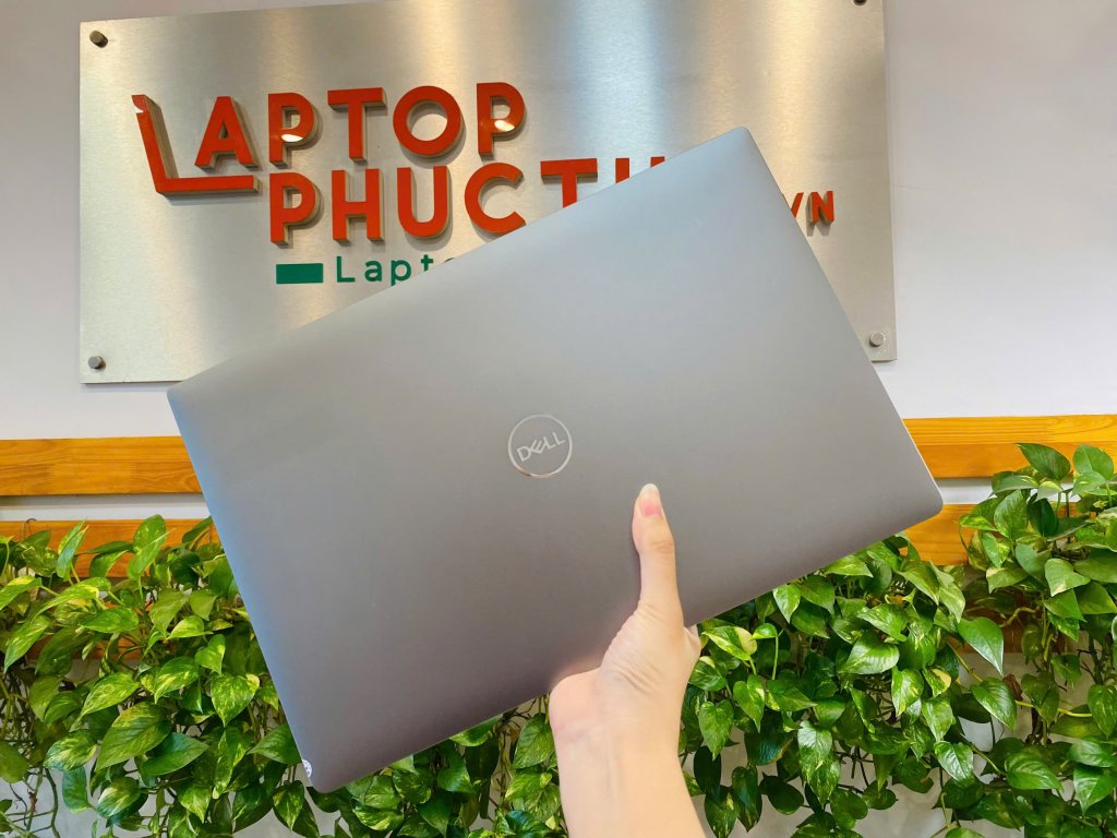 laptop cũ.jpg