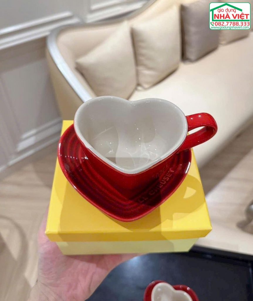 Heart Mug and Tray set nhiều màu Le Creuset8.jpg