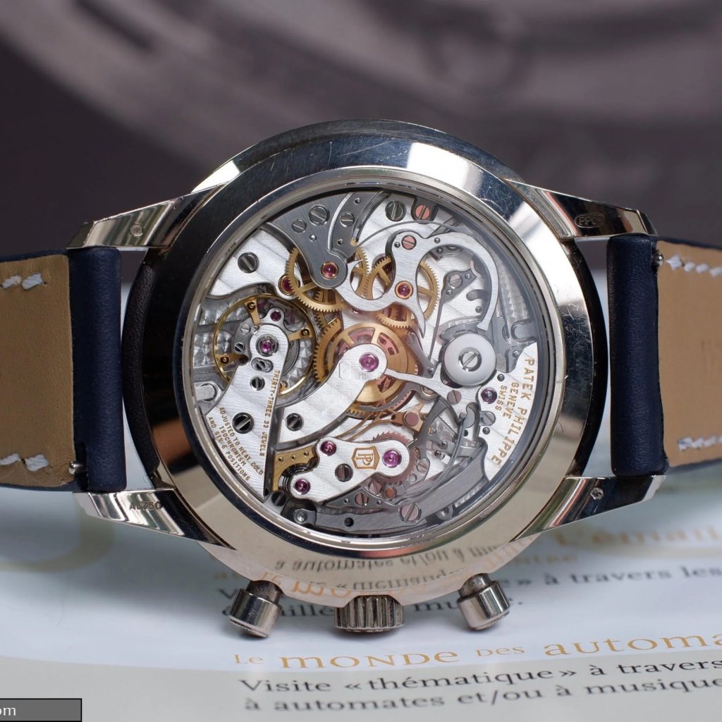 Patek Philippe Complications 5172G-001 (21).jpg