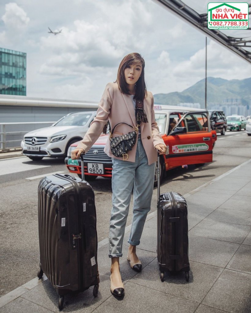 Vali xách tay 20inch siêu nhẹ 1.7kg Samsonite Cosmolite 3.0 made in EU4.jpg