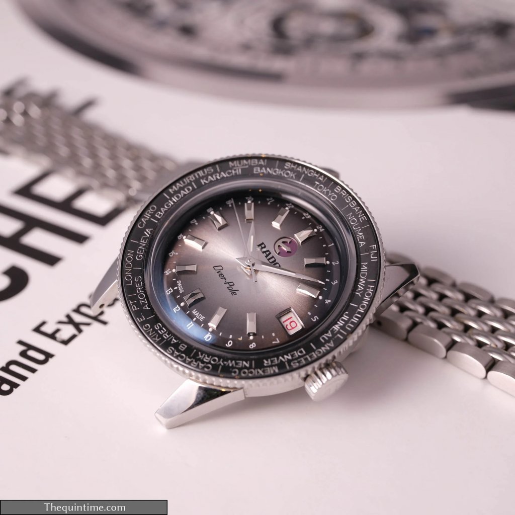 Rado R32116158 (16).jpg