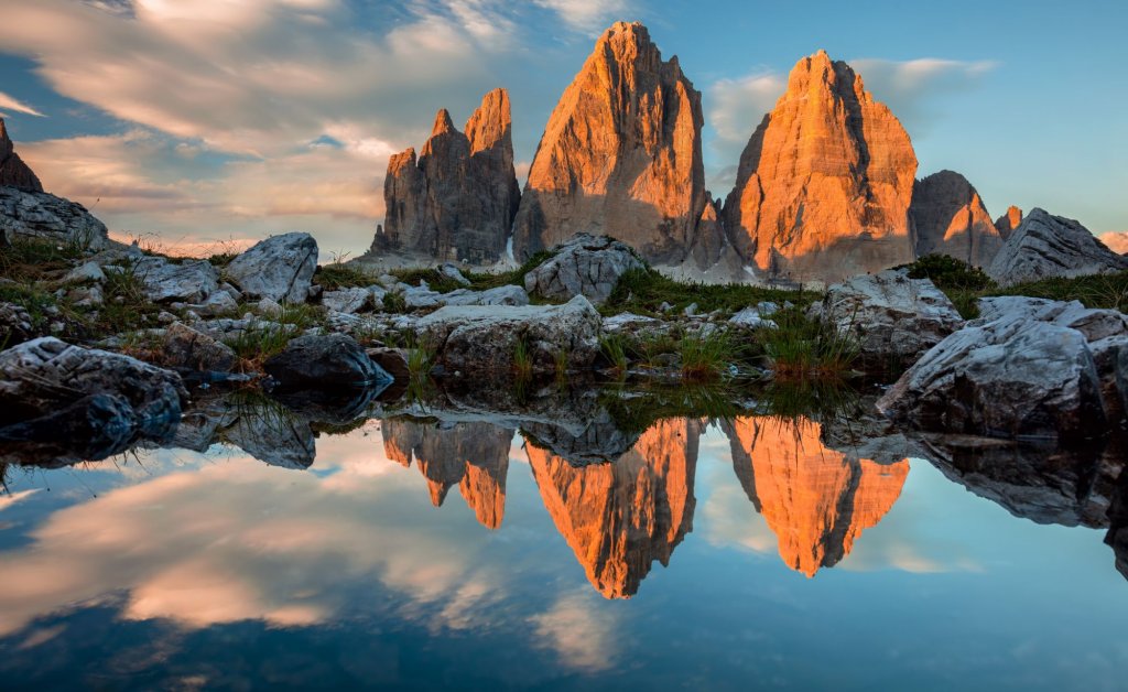 20210412214907-tre-cime-di-lavaredo-alto-adige-gettyimages-584589490cut.jpg