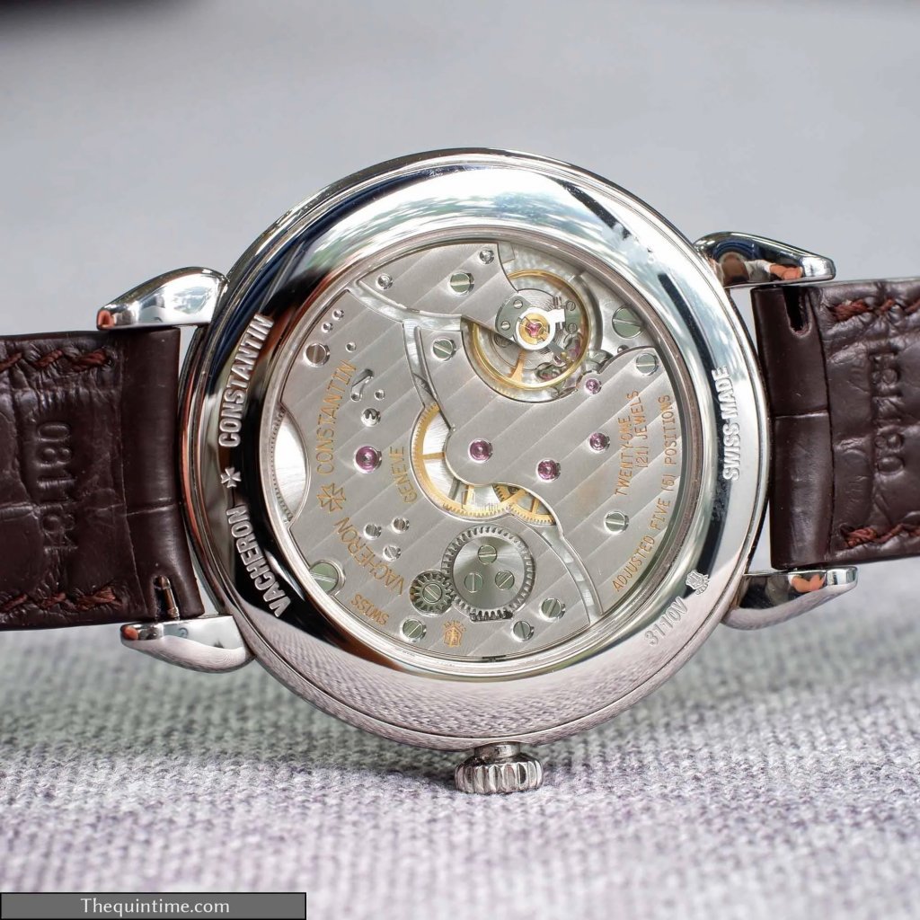 Vacheron Constantin Historiques 3110V000A-B425 (3).jpg