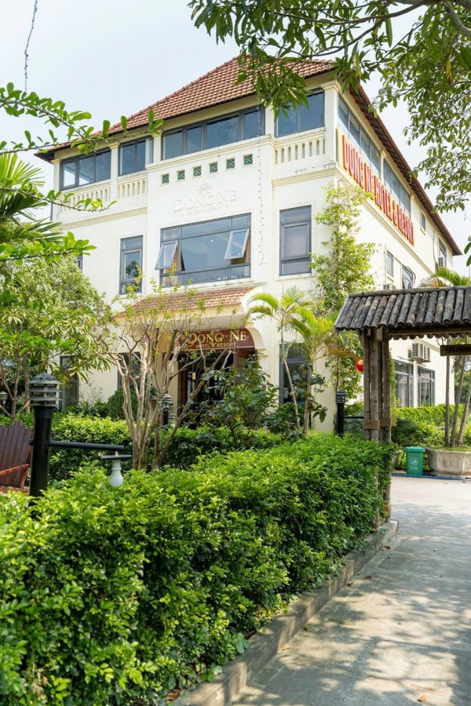 kien-truc-khu-nghi-duong-dong-ne-hotel-resort-tam-coc-ninh-binh.jpg