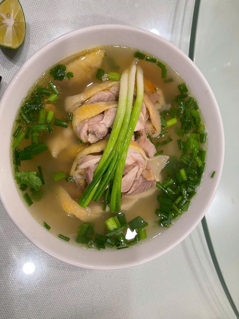 Phở gà.jpg