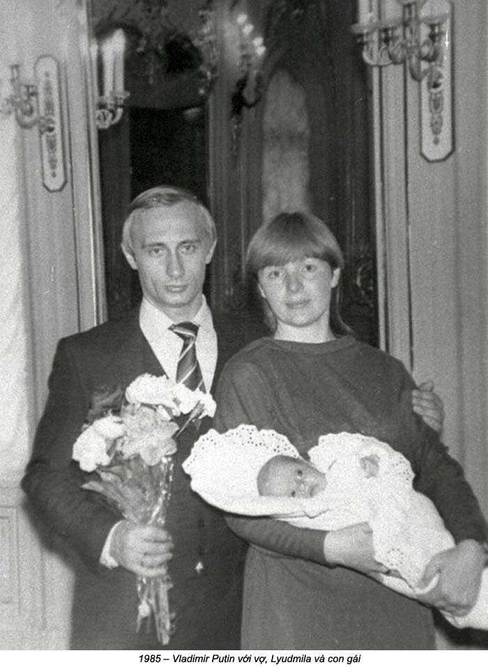 Putin 1985 (1_1).jpg