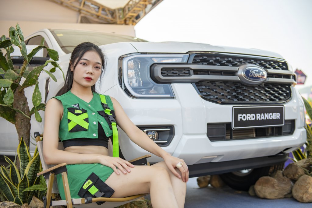 Ford Người bạn đồng hành tin cậy.jpg