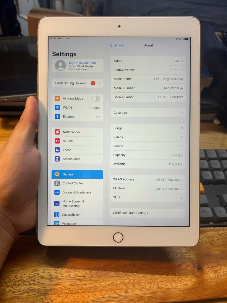 ipad gen 5 full 1.jpg